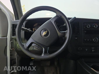 2013 Chevrolet Express 2500 Cargo Van 1WT 155.0" WB - miniatura 10
