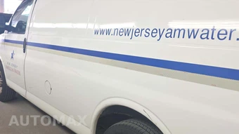 2013 Chevrolet Express 3500 Cargo Van 1WT 135.0" WB – miniatura 25