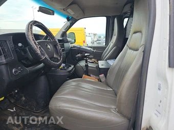 2013 Chevrolet Express 3500 Cargo Van 1WT 135.0" WB – miniatura 7