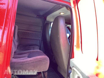 2013 Chevrolet Express 3500 Cargo Van 1WT 155.0" WB - miniatura 12