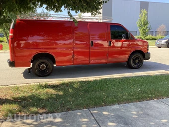 2013 Chevrolet Express 3500 Cargo Van 1WT 155.0" WB - miniatura 4