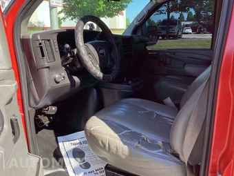 2013 Chevrolet Express 3500 Cargo Van 1WT 155.0" WB - miniatura 9