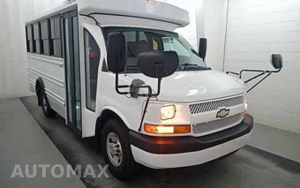 2013 Chevrolet Express 3500 Cutaway 1WT – miniatura 2