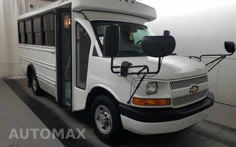 2013 Chevrolet Express 3500 Cutaway 1WT - miniatura 2