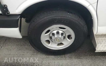 2013 Chevrolet Express 3500 Cutaway 1WT - miniatura 8