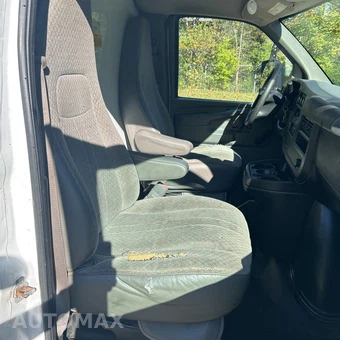2013 Chevrolet Express 3500 Cutaway 1WT - miniatura 16