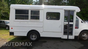 2013 Chevrolet Express 3500 Cutaway 1WT DRW - miniatura 12