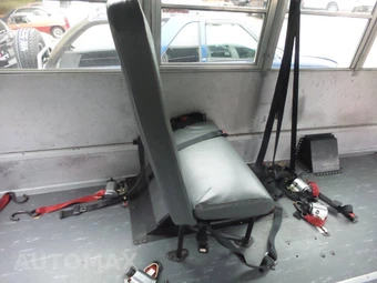 2013 Chevrolet Express 3500 Cutaway 1WT DRW - miniatura 24