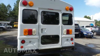 2013 Chevrolet Express 3500 Cutaway 1WT DRW - miniatura 3