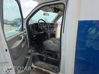 2013 Chevrolet Express 3500 Cutaway 1WT DRW - miniatura 6