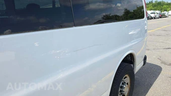 2013 Chevrolet Express 3500 Passenger Van LT 1LT 155.0" WB - miniatura 22