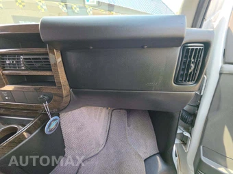 2013 Chevrolet Express 3500 Passenger Van LT 1LT 155.0" WB - miniatura 17