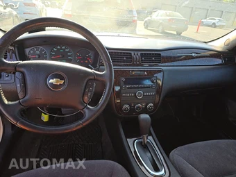 2013 Chevrolet Impala LS 1FL – miniatura 11