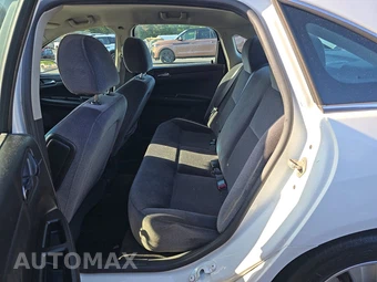2013 Chevrolet Impala LS 1FL – miniatura 13