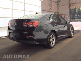2013 Chevrolet Malibu LS 1LS – miniatura 4
