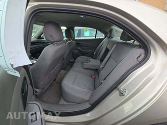 2013 Chevrolet Malibu LS 1LS – miniatura 13