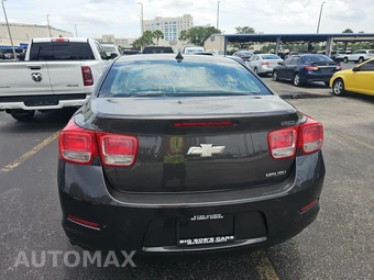 2013 Chevrolet Malibu LS 1LS – miniatura 5