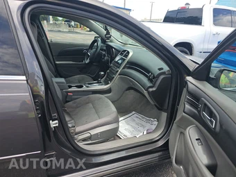 2013 Chevrolet Malibu LS 1LS – miniatura 8