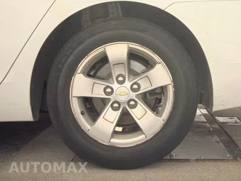 2013 Chevrolet Malibu LS 1LS – miniatura 12