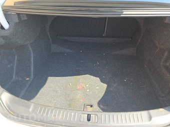 2013 Chevrolet Malibu LS 1LS – miniatura 23