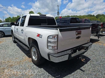 2013 Chevrolet Silverado 1500 LT Crew Cab Short Bed 1LT – miniatura 2