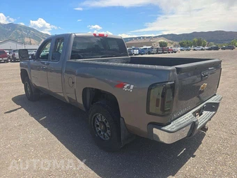 2013 Chevrolet Silverado 1500 LT Extended Cab Medium Bed 1LT w/Rear Doors - miniatura 2