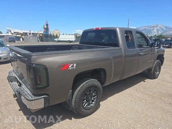 2013 Chevrolet Silverado 1500 LT Extended Cab Medium Bed 1LT w/Rear Doors - miniatura 3