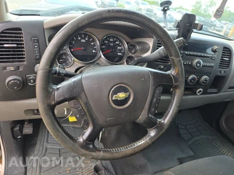 2013 Chevrolet Silverado 2500HD WT Crew Cab Medium Bed – miniatura 10