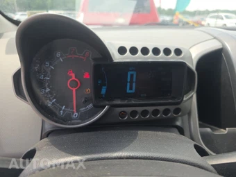 2013 Chevrolet Sonic LT Hatchback 1SC – miniatura 12