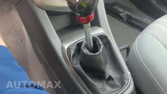 2013 Chevrolet Sonic LT Hatchback 1SC – miniatura 31