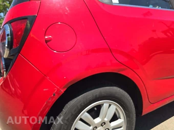 2013 Chevrolet Sonic LT Hatchback 1SD – miniatura 35
