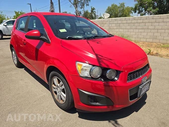 2013 Chevrolet Sonic LT Hatchback 1SD – miniatura 4