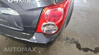 2013 Chevrolet Sonic LT Sedan 1SD – miniatura 36