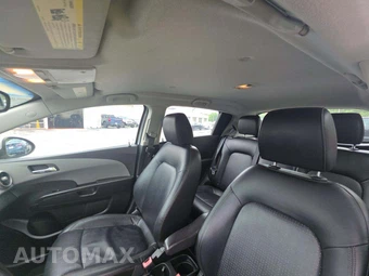 2013 Chevrolet Sonic LTZ Hatchback 1SF - miniatura 11