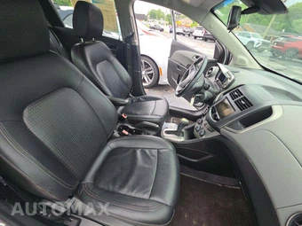 2013 Chevrolet Sonic LTZ Hatchback 1SF - miniatura 18