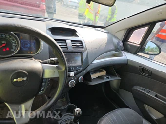 2013 Chevrolet Spark 1LT 1SC – miniatura 11