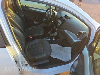 2013 Chevrolet Spark 1LT 1SD – miniatura 8