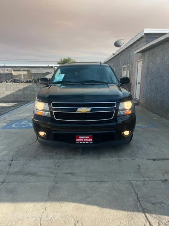 2013 Chevrolet Suburban 1500 LT 1LT - miniatura 3