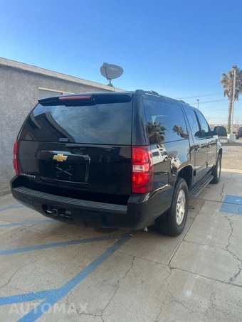 2013 Chevrolet Suburban 1500 LT 1LT - miniatura 9