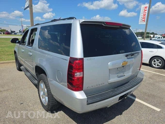 2013 Chevrolet Suburban 1500 LT 1LT - miniatura 2