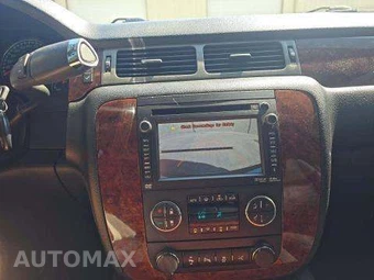 2013 Chevrolet Suburban 1500 LTZ 1LZ - miniatura 11