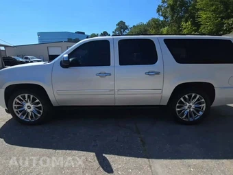 2013 Chevrolet Suburban 1500 LTZ 1LZ - miniatura 3
