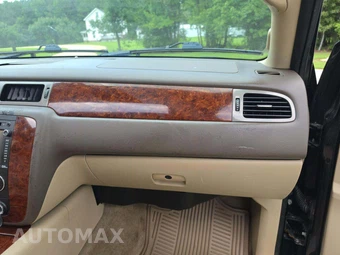 2013 Chevrolet Suburban 1500 LTZ 1LZ - miniatura 17