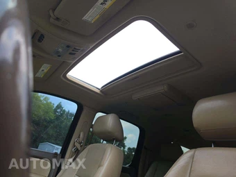 2013 Chevrolet Suburban 1500 LTZ 1LZ - miniatura 8