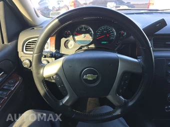 2013 Chevrolet Suburban 2500 LS 1LS - miniatura 10