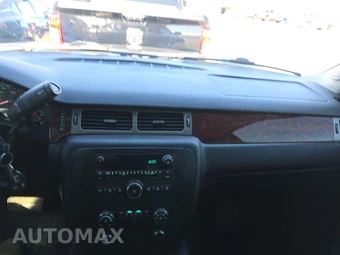 2013 Chevrolet Suburban 2500 LS 1LS - miniatura 11