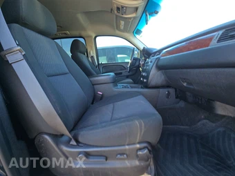 2013 Chevrolet Suburban 2500 LS 1LS - miniatura 8