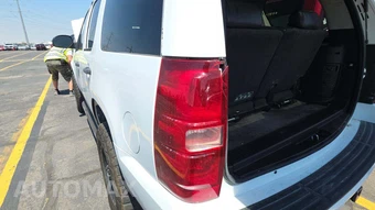 2013 Chevrolet Tahoe Commercial/SSV 1FL - miniatura 31