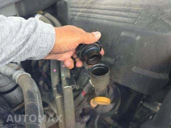 2013 Chevrolet Tahoe LS 1LS – miniatura 28