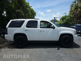 2013 Chevrolet Tahoe LS 1LS - miniatura 4